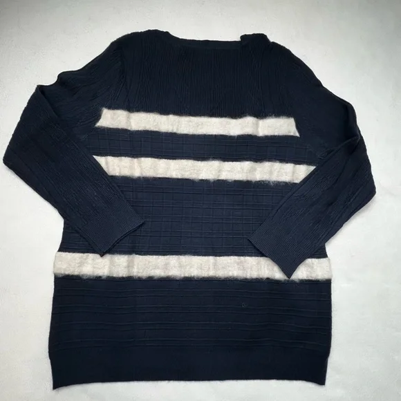 Draper James Navy White Striped Crewneck Sweater Size L - Picture 3 of 8